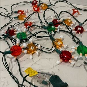 Vintage 1990’s M&M Candies Character Happy Lights Light Cover on Strand 19 Count